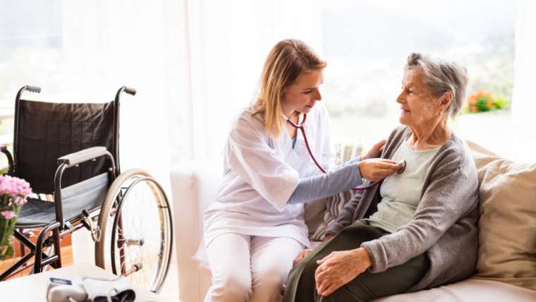 Homecare Agencies – What Are The Benefits Of Hiring One